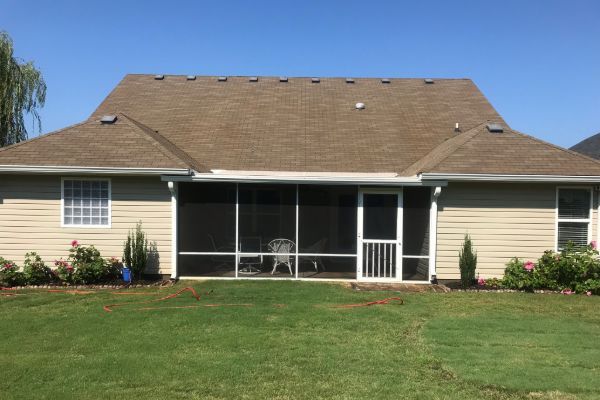 Roof cleaning services in Louisville, KY